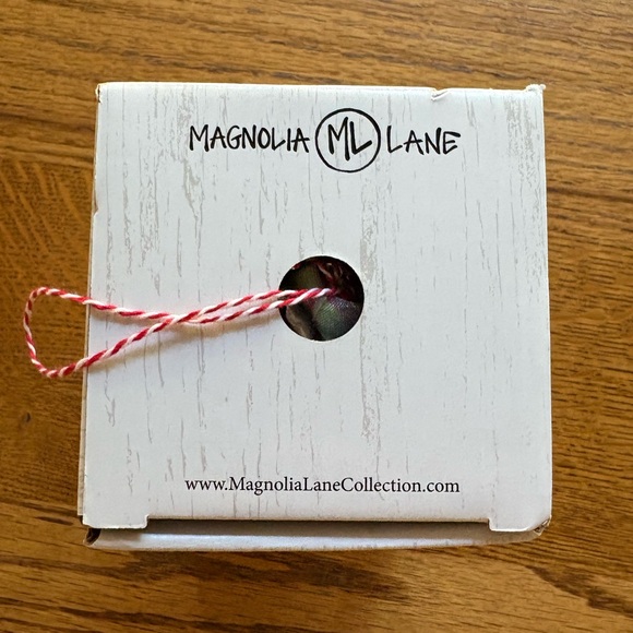 Magnolia Lane (New in Box) Christmas Ornament - UGA Georgia - Picture 6 of 9
